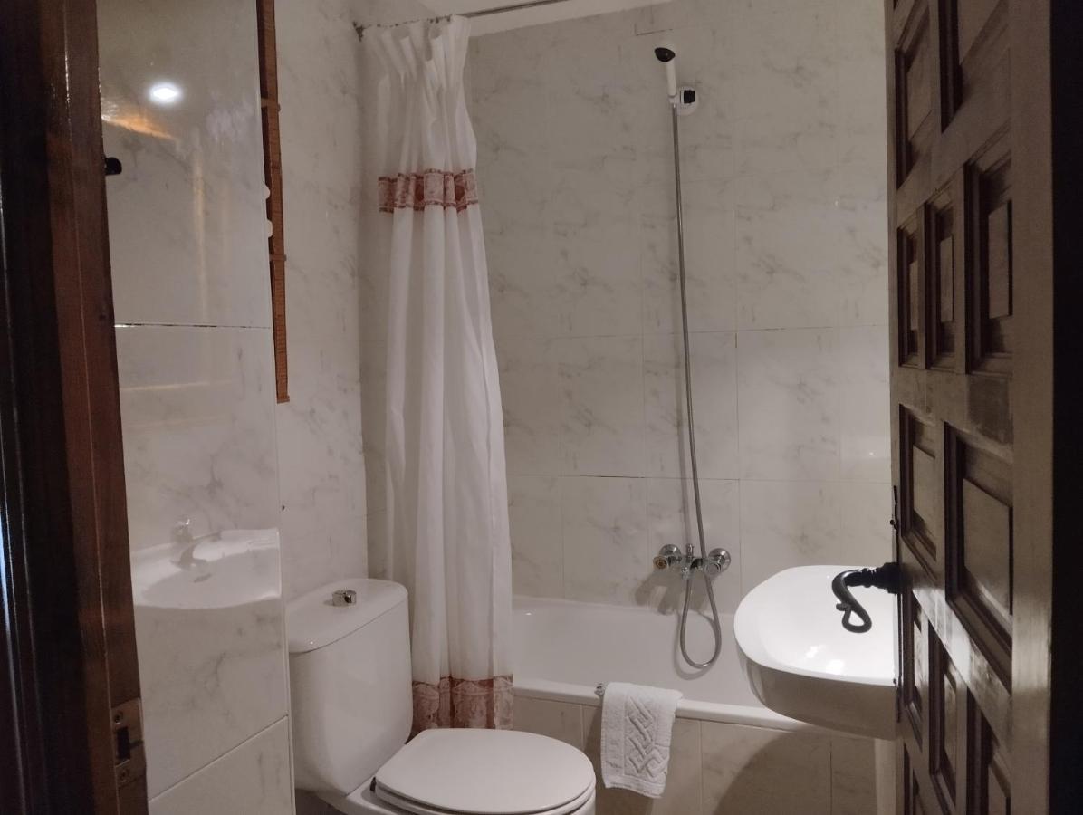 Apartamentos Condado De Miranda Миранда-дель-Кастаньяр Экстерьер фото